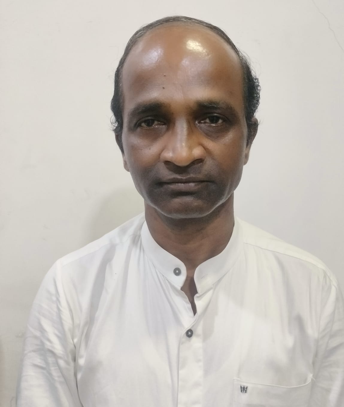 Mahendra  Gurav 